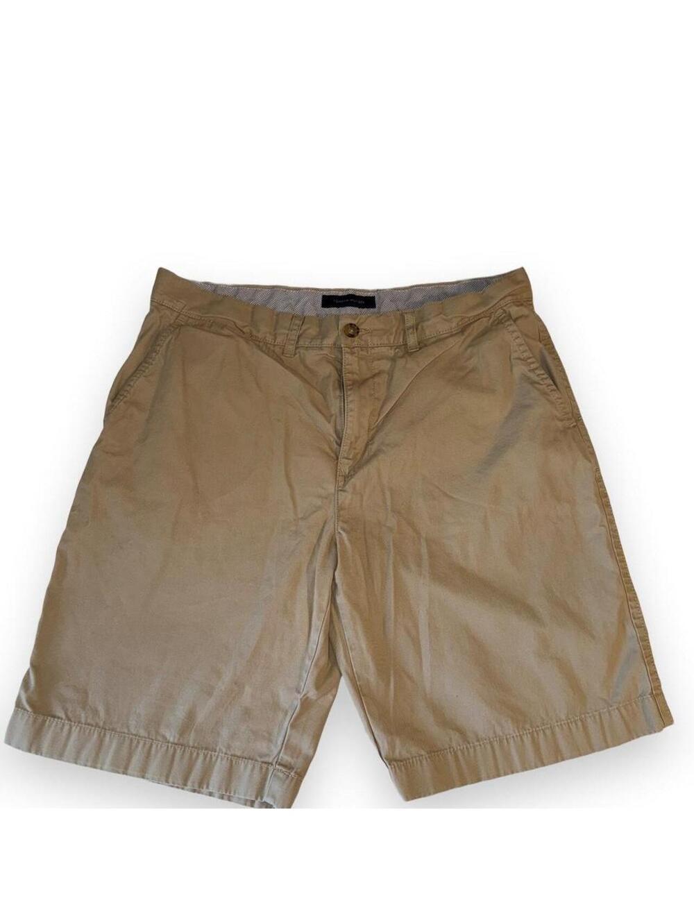 Tommy Hilfiger Men's Tan and Khaki Shorts